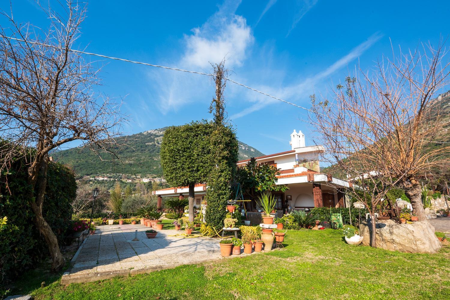 Villa Ida Bed & Breakfast 테라치나 외부 사진